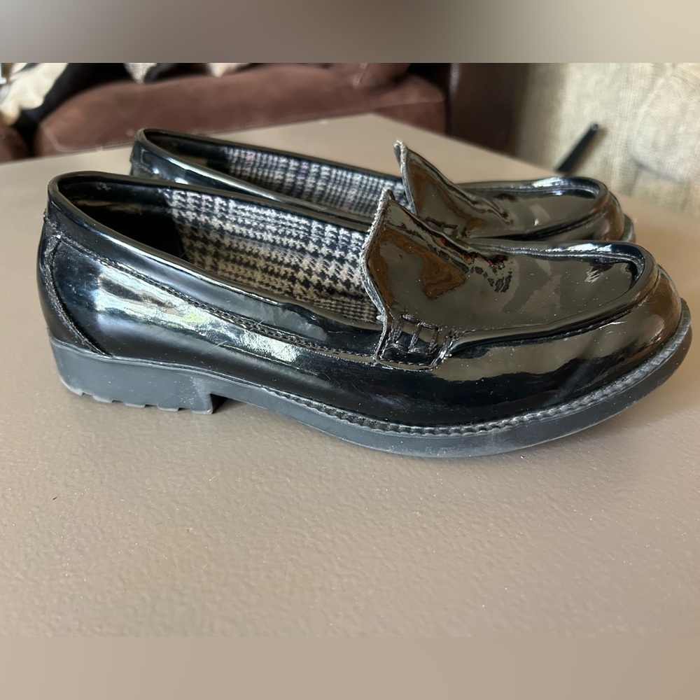 COUGAR Shiny Black Waterproof Loafer